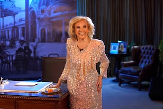 Mirtha, la viajera en el tiempo que se dirige a los 100