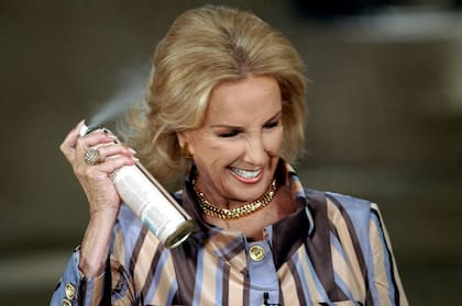 Mirtha Legrand se mantiene vigente y siempre fiel a la premisa de que "el público se renueva"