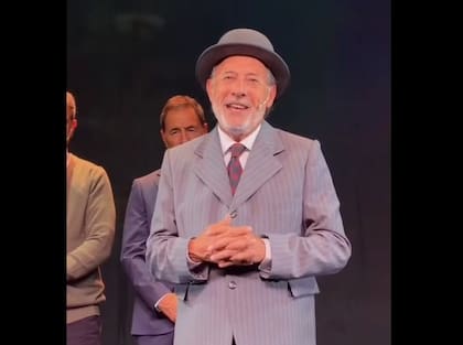 Mirtha Legrand y Guillermo Francella en la obra desde el Jardin en el teatro Metropolitan