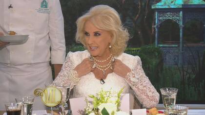 Mirtha Legrand y sus mesazas