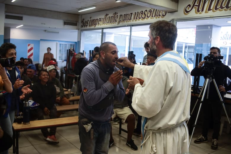 Misa en Hogar de Cristo barrio Carlos Mugica
Nicolás Suárez - LA NACION