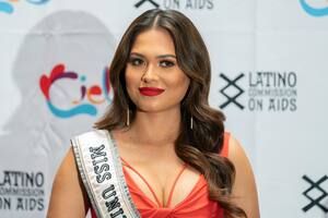 Miss Universo decidida a "aprovechar" corto reinado