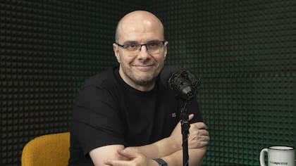 MisterChip, reconocido periodista español, se burló de Dibu Martínez