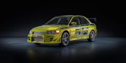 Mitsubishi Lancer Evolution VII del 2001 utilizado por Paul Walker en "2 Fast 2 Furious" (2003)