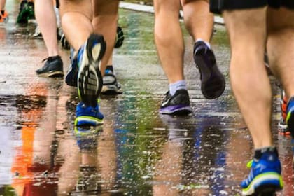Mizuno 2014, una media maratón que se corrió bajo una lluvia torrencial