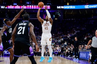 Mobley y Mitchell anotan 34 cada uno, pero los Cavs consiguen el cierre para vencer al Jazz