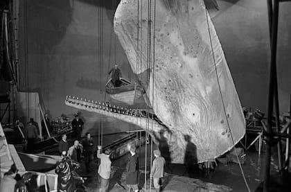 Todo en la producción de Moby Dick parecía una tarea titánica