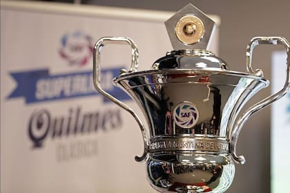 Modelos matemáticos y viajes equitativos para la Superliga