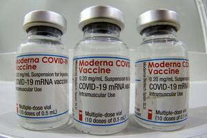 El ministerio de Salud incluirá la vacuna de Moderna en el estudio de combinación de dosis