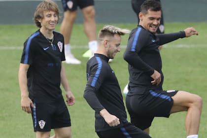Modric se divierte en el entrenamiento; es el capitán croata