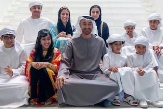 Quién es “MBZ”, el heredero que no estaba destinado a gobernar y hoy lidera una de las naciones más ricas del mundo