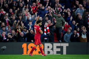 El récord de Salah en Liverpool y el empate gris de un Chelsea condicionado por el Covid