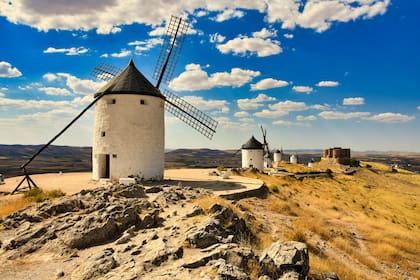 Molinos de viento en Castilla- La Mancha.