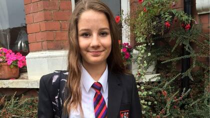 Molly vio mucho material relacionado con autolesiones, suicidio y depresión en redes sociales.