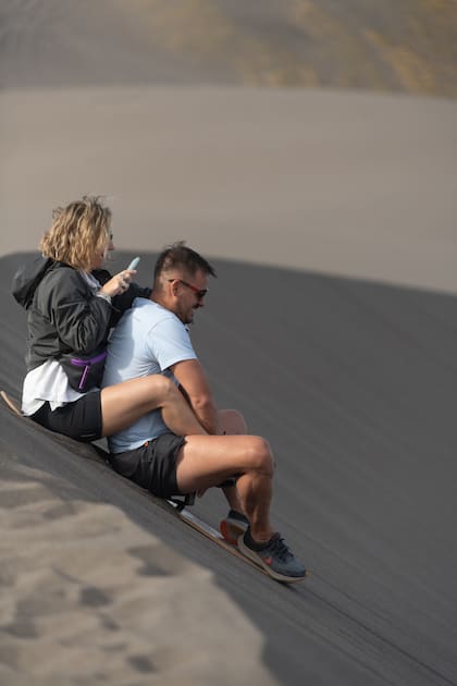 Momento adrenalínico en las Dunas del Nihuil.