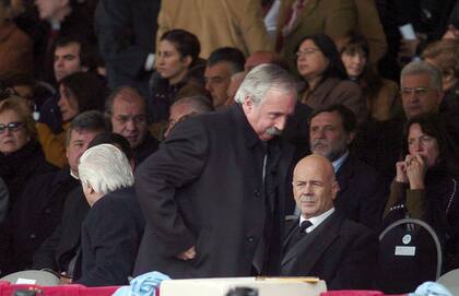 En el acto de inauguración de la Exposición Rural de Palermo, en agosto de 2007, Néstor Kirchner le ordenó al entonces secretario de Agricultura, Javier de Urquiza, que se fuera del palco de la muestra, en rechazo por el discurso del presidente de la Sociedad Rural Argentina, Luciano Miguens