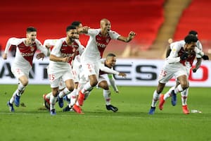 Una serie interminable: gracias a su arquero, Monaco ganó tras 22 penales