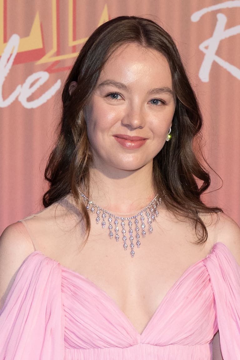 Glamour monegasco. La princesa Charlene participó de diseño de la tiara Espuma de diamantes, con forma de ola. La princesa Alexandra, hija de Carolina de Mónaco, impactó con el collar Pluie de Cartier