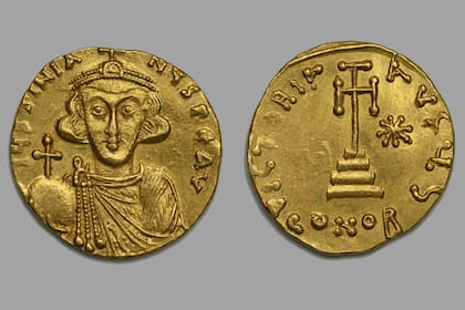 Moneda de oro con el busto frontal de Justiniano II
