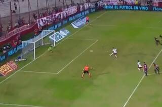 La maldición de Barrios: dos penales errados en Huracán para una noche fatídica