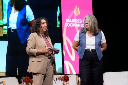 Mónica Albirzu y Claudia Bachur, las creadoras de Mujeres que cocinan ideas