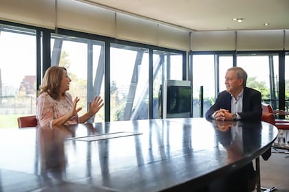 Mónica Fein, en representación del Partido Socialista, también sonó como compañera de fórmula de Schiaretti