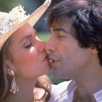 Mónica Gonzaga y Cacho Castaña