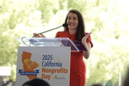 Monique Limón, es senadora por el distrito 21 de California