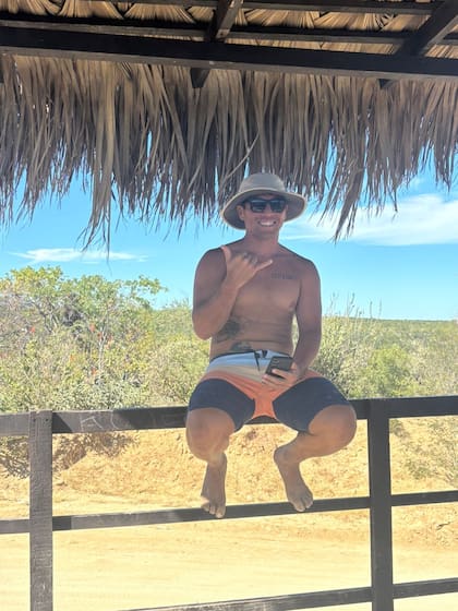 Monito, compañero de ruta en la aventura de Cabo Pulmo y Sol de Mayo