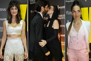 Del llamativo look de Mónica Antonópulos en la première de Yiya al glamour de Mirtha