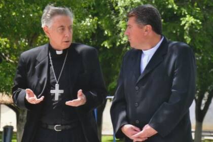 Lorenzo junto a Monseñor Héctor Aguer