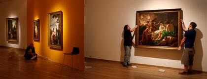 Últimos detalles del montaje en el Bellas Artes