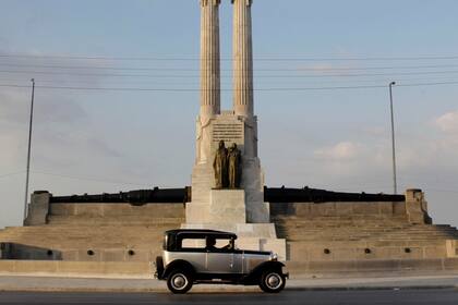 Monumento al USS Maine en el Malecón