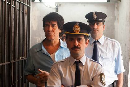 Monzón encarnado por Jorge Román