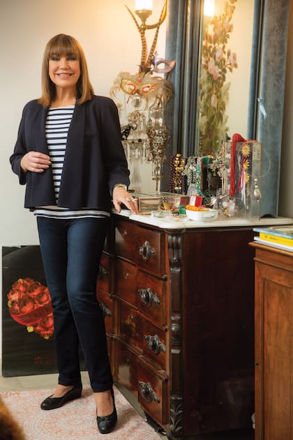 “A mí me gusta maquillarme todos los días y las primeras veces que lo hacía con la mano izquierda, quedaba como un retrato cubista”