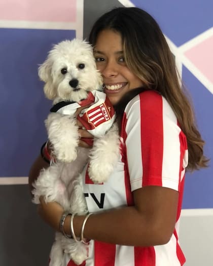 Morena Tévez jugó al hockey en Estudiantes y en el club Gimnasia y Esgrima de La Plata