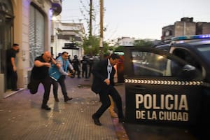 Citan por “última vez” al presidente de San Lorenzo para indagarlo y si no va irá a buscarlo la policía