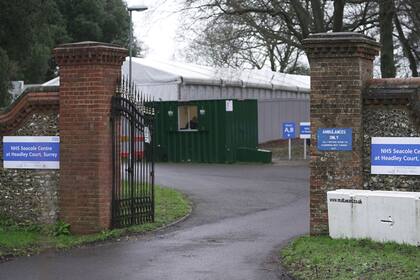 Morgues provisionales en Epsom, Reino Unido