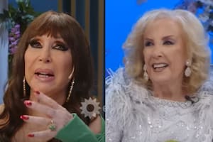 Moria Casán fue invitada a la mesa de Mirtha Legrand y volvieron a cruzarse tras un alejamiento