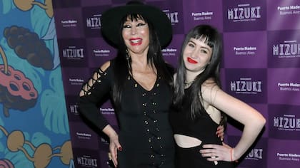 Moria con su hija, Sofía Gala