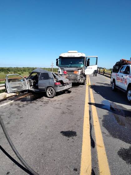 Mortal choque frontal en la ruta nacional 11, en el norte de Santa Fe, a la altura de la ciudad de Reconquista