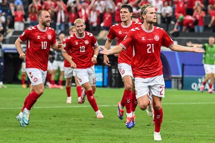 Morten Hjulmand hizo un golazo que no sólo empató el partido contra Inglaterra, sino que confirmó que Dinamarca está como para avanzar en la Eurocopa.