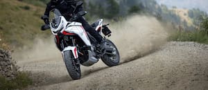 Lanzan una moto ideal para viajes largos
