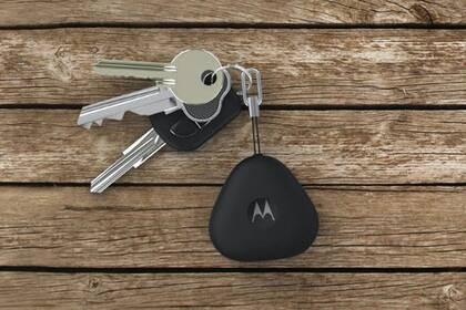 Motorola asegura que el localizador Keylink tiene una autonomía de uso de más de un año mediante el uso de una pila tipo botón