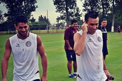 Mouche y Acosta son los wines de Lanús