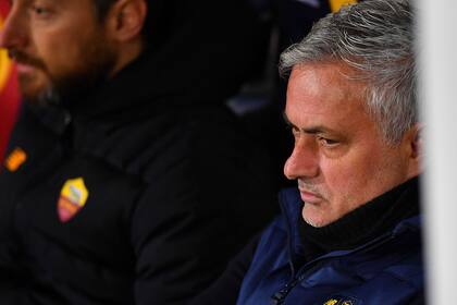 Mourinho, de nuevo en el centro de las miradas por sus feroces críticas a un árbitro de la Serie A