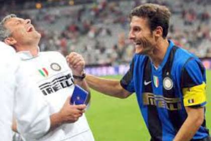 Javier Zanetti fue uno de los jugadores a quienes Mourinho catalogó como grandes líderes entre aquéllos a los que dirigió.
