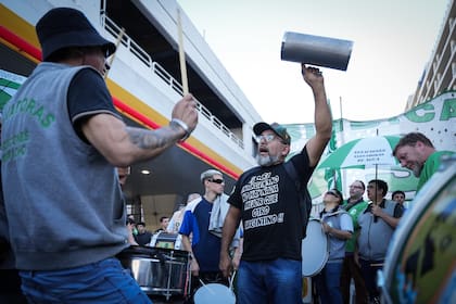 Movilización de la CGT, en 9 de Julio e Independencia