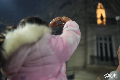 Movilización y vigilia frente al domicilio de Cristina Kirchner en el barrio de Constitución. Prensa CFK