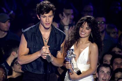 Camila Cabello y Shawn Mendes ganaron por Señorita, como mejor video en colaboración